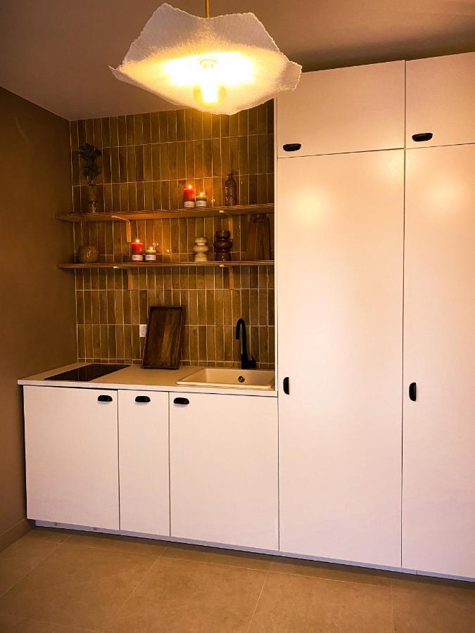 Love Room Suite Bali - Auray En Bretagne Brech المظهر الخارجي الصورة