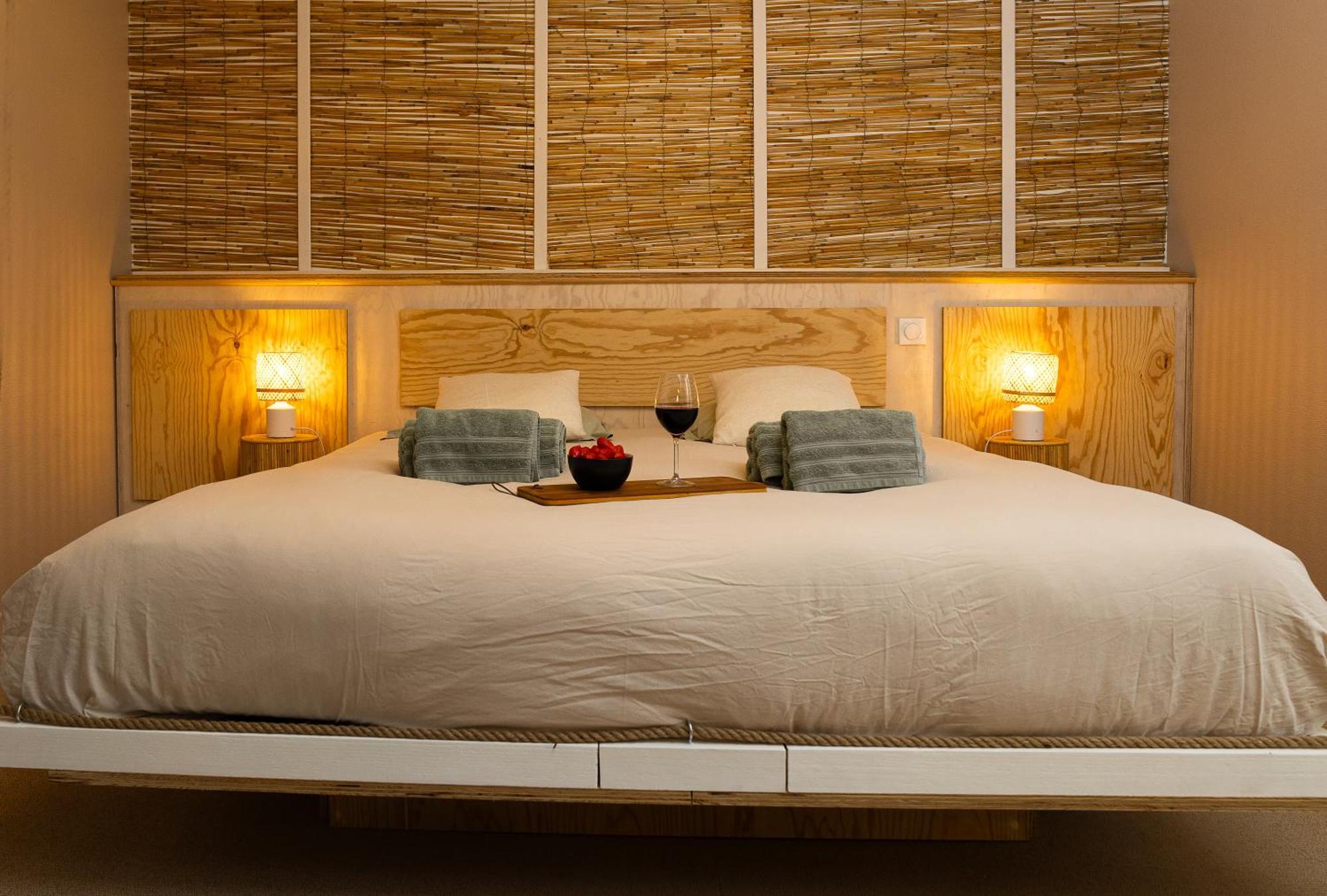 Love Room Suite Bali - Auray En Bretagne Brech المظهر الخارجي الصورة